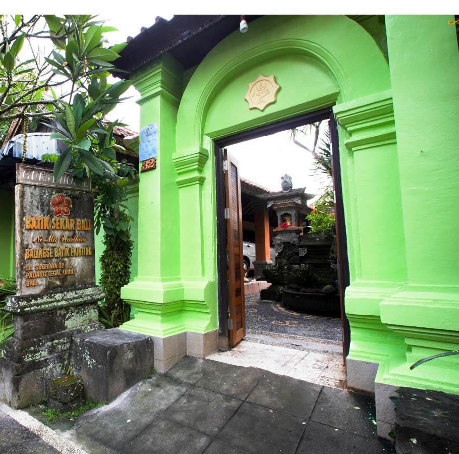 Batik Sekar Bali Guest House Ubud Esterno foto