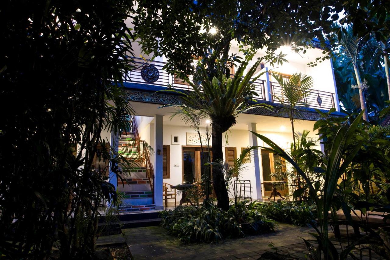 Batik Sekar Bali Guest House Ubud Esterno foto