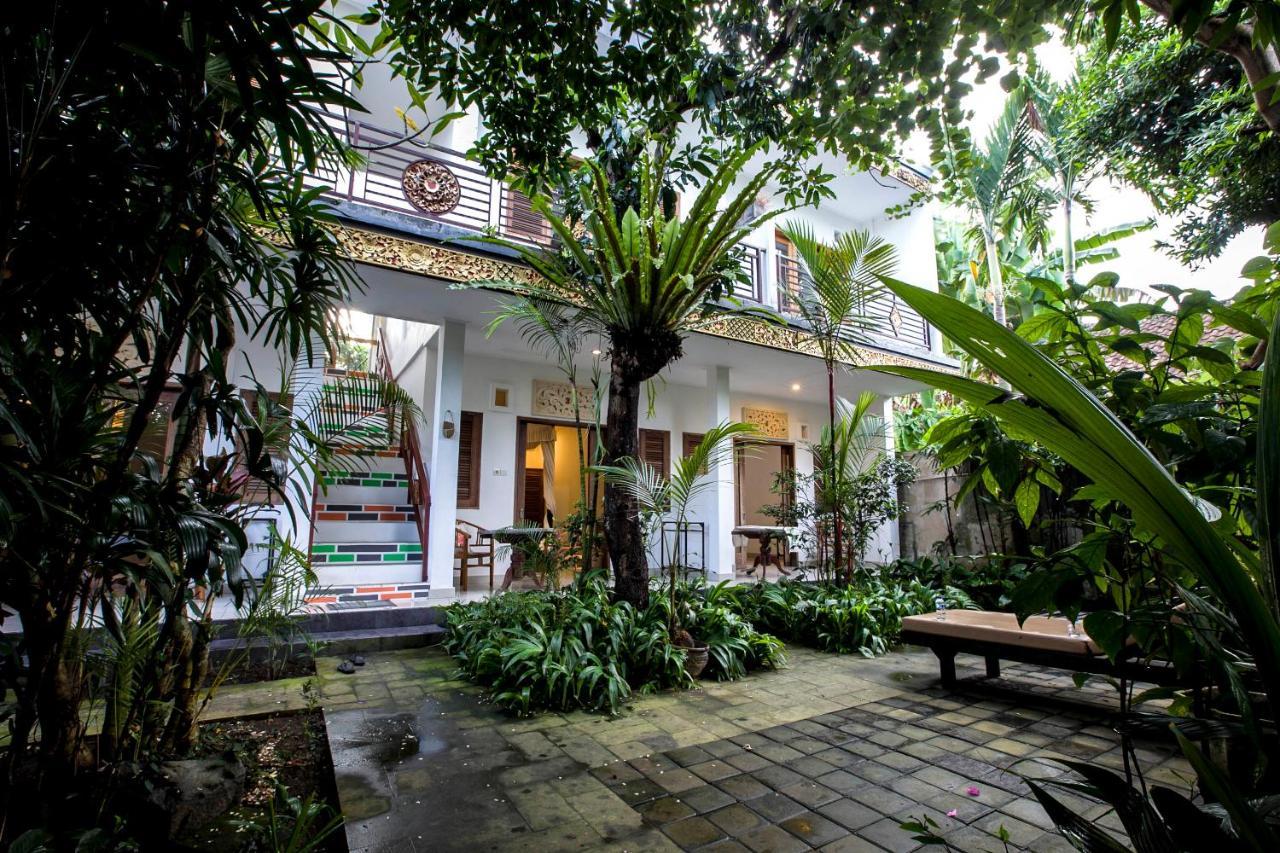 Batik Sekar Bali Guest House Ubud Esterno foto