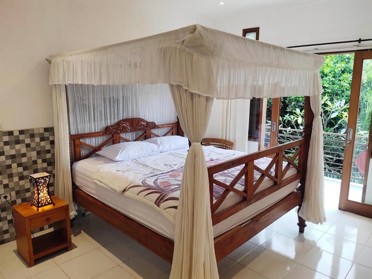 Batik Sekar Bali Guest House Ubud Esterno foto