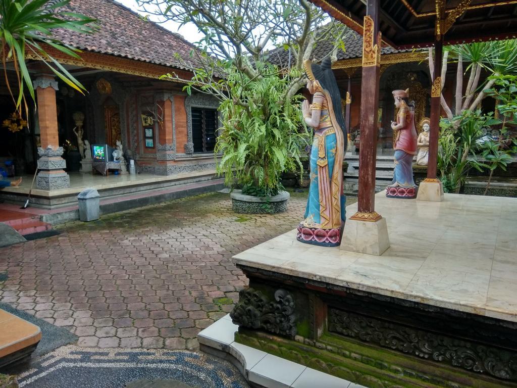 Batik Sekar Bali Guest House Ubud Esterno foto